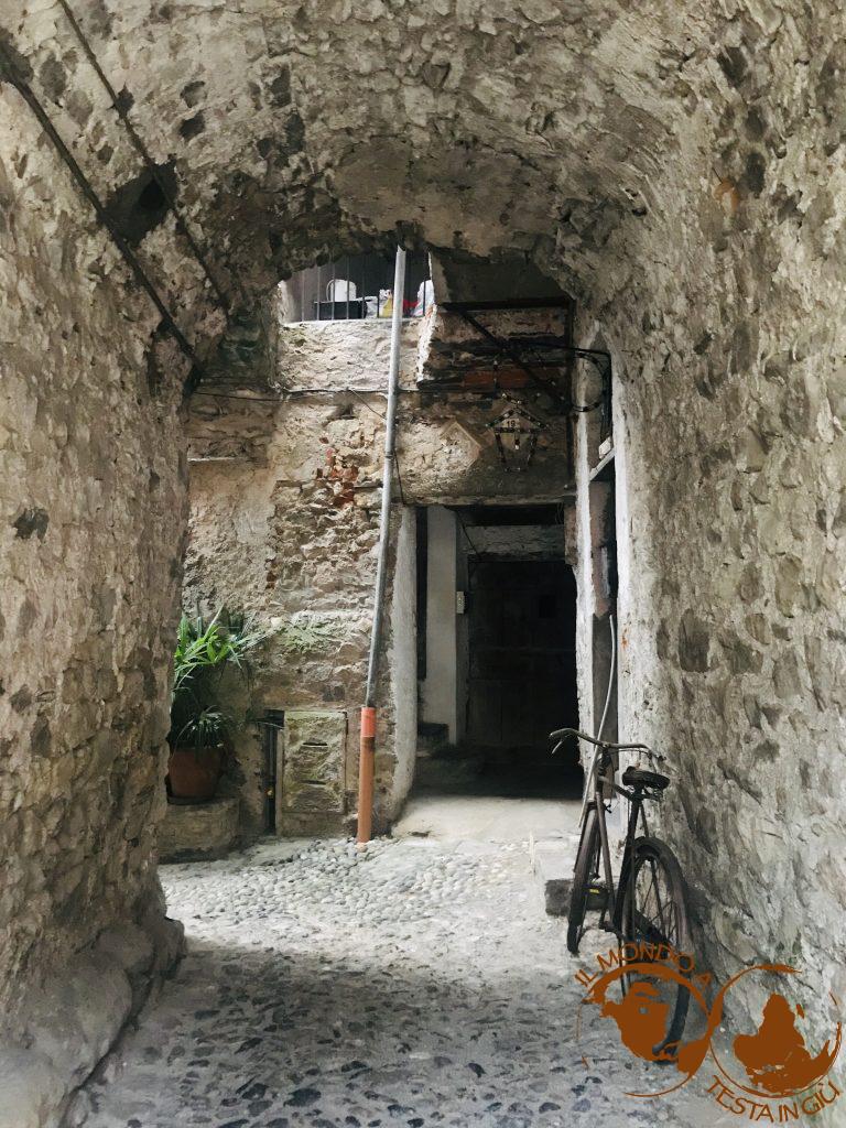 Vicolo del Castello di Lierna
