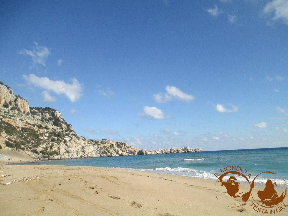 La spiaggia dì Tsambika sull’isola di Rodi