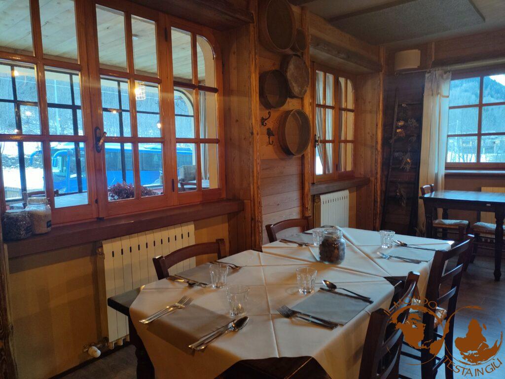 Sala ristorante dell'hotel Le Marmotte