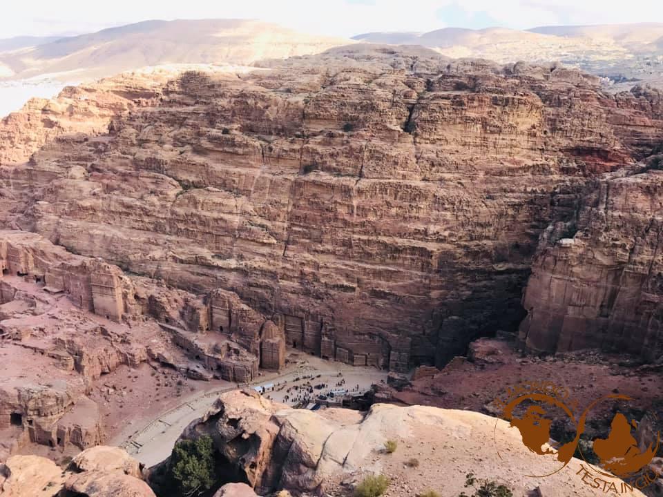 I siti bassi di Petra visti dall'alto